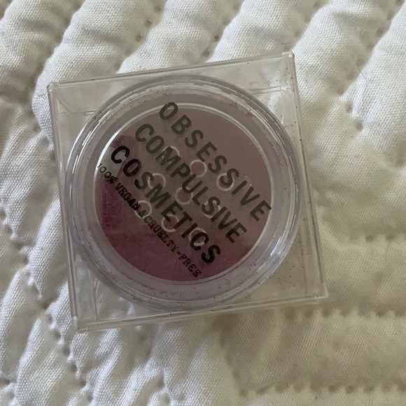 Obsessive Compulsive Cosmetics - Picture 1 of 4